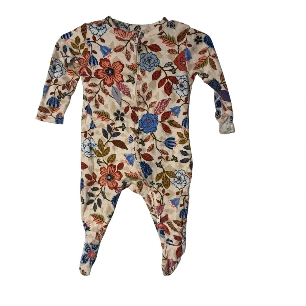 Girls assorted brand bundle Kids 3-6 months old - 9 items